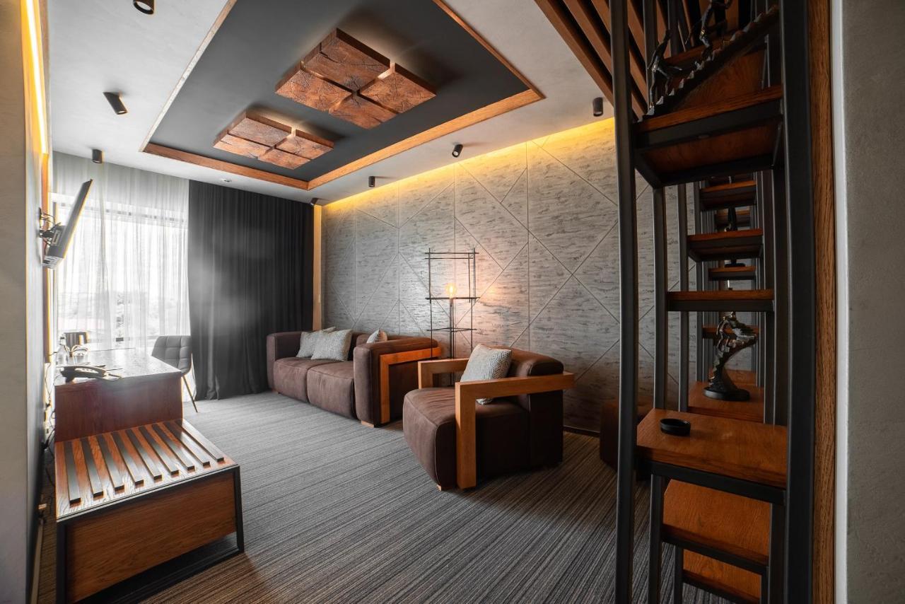 Mojo Hall Hotel Luck Kültér fotó
